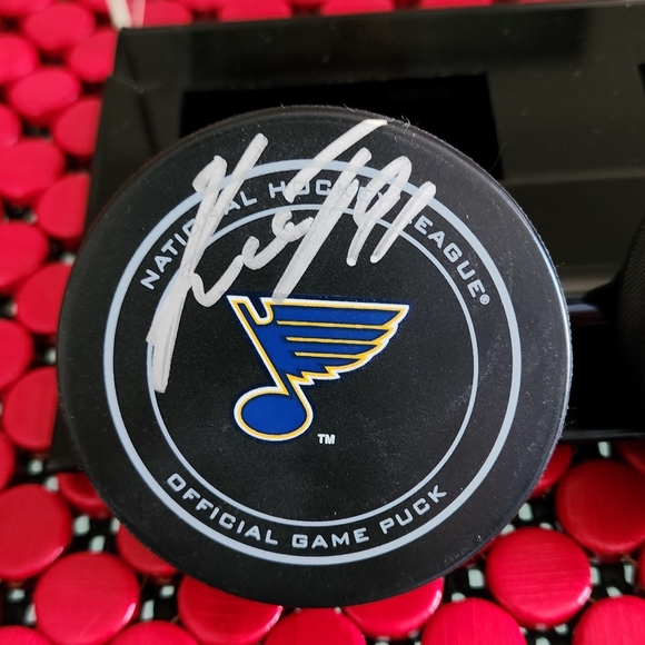 Hockey Puck - Picture 2 of 6